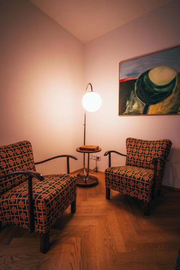 Latron 98 Apartment เชสกี้ครุมลอฟ ภายนอก รูปภาพ